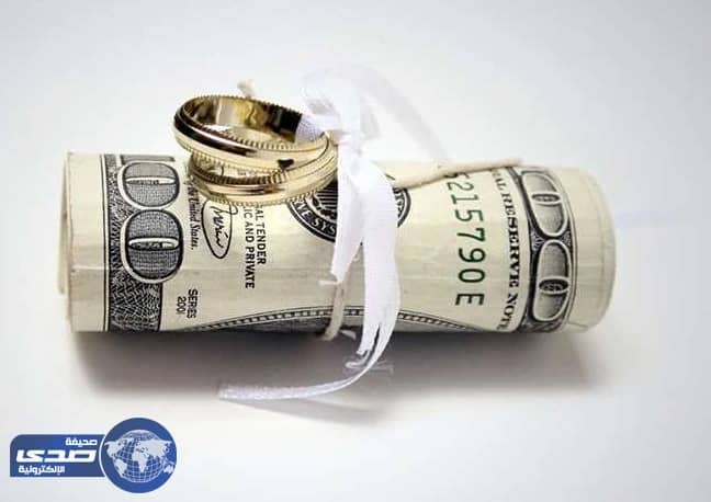 عجوز تتجوز من طفل لإسقاط مديونية أسرته