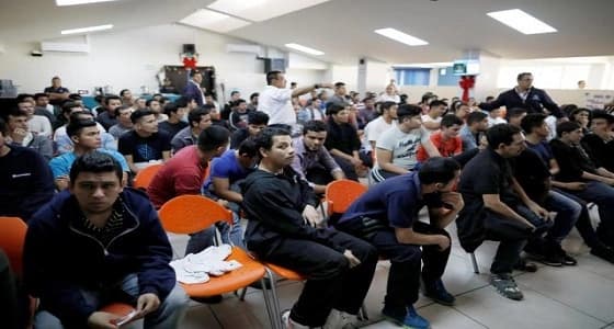 ضمن محاولاتها اليائسة.. قطر في طريقها لتجنيس 200 ألف سلفادوري