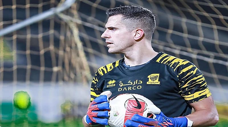 الاتحاد يترقب موقف غروهي من مواجهة الطائي
