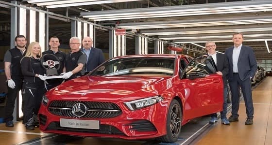 بالفيديو.. مرسيدس تستعرض موديلها الجديد لعام A-Class " 2018 "