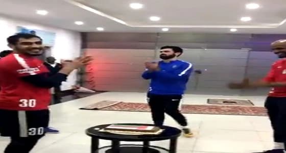 بالفيديو.. الهلال يحتفي بـ " الحبسي " بعد تحقيق منتخب عمان بطولة خليجي23
