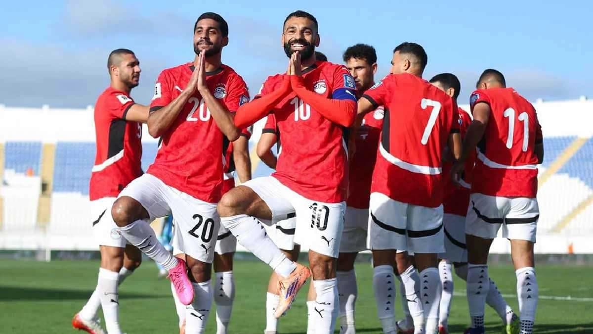 صلاح يتحرك لتجنب أزمة جديدة بين ليفربول ومنتخب مصر