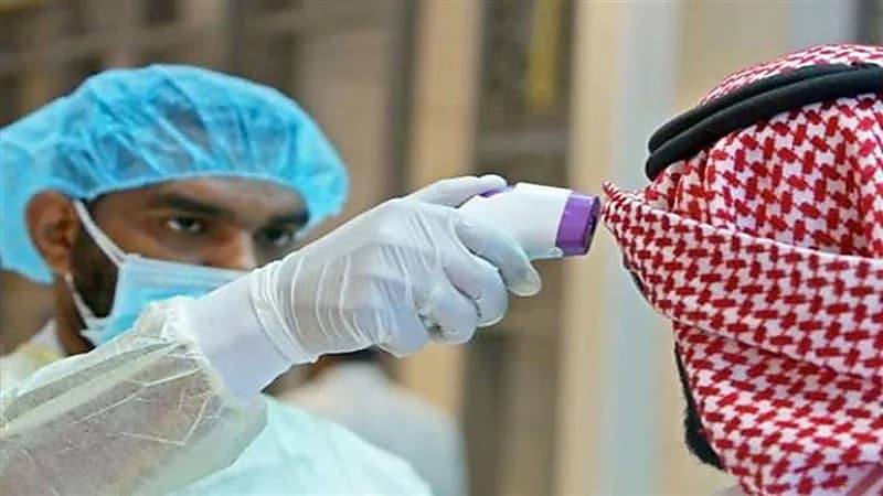 بالفيديو.. استشاري يوضح هل ارتفاع درجات الحرارة سبب في زيادة حالات كورونا
