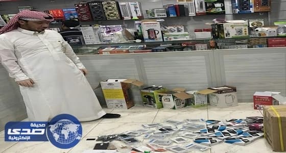 " عمل وادي الدواسر " يضبط وافداً حاول التحايل على قرار توطين الاتصالات